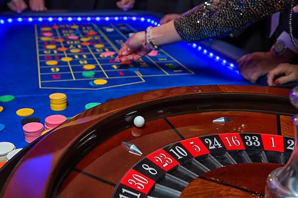 222v Live Casino Baccarat Roulette ကစားသမားများ နိုင်မှတ်တမ်း ကြည့်ရှုနေသည့် မြင်ကွင်း